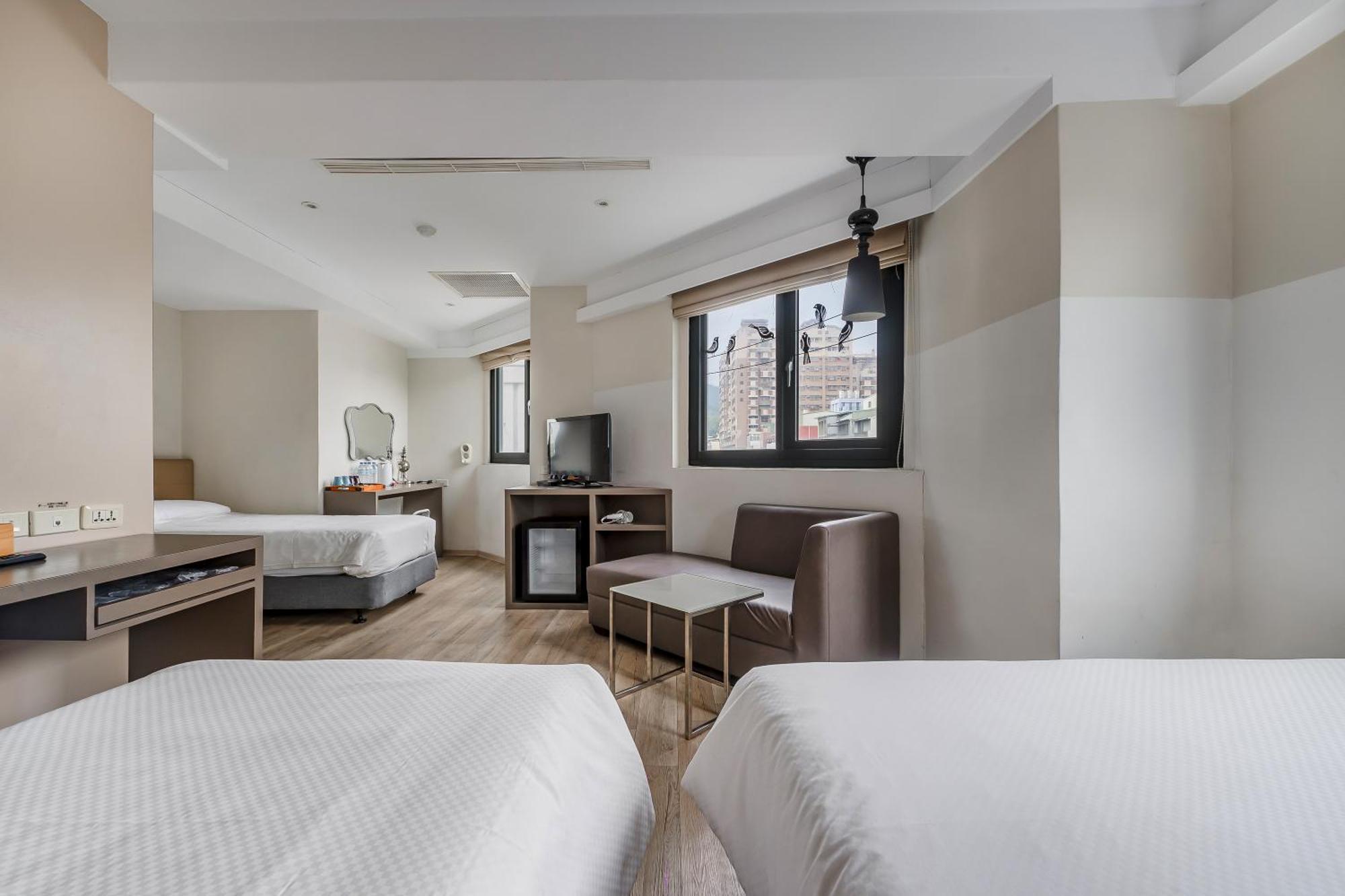 Check Inn Express Kaohsiung Love River Exterior foto